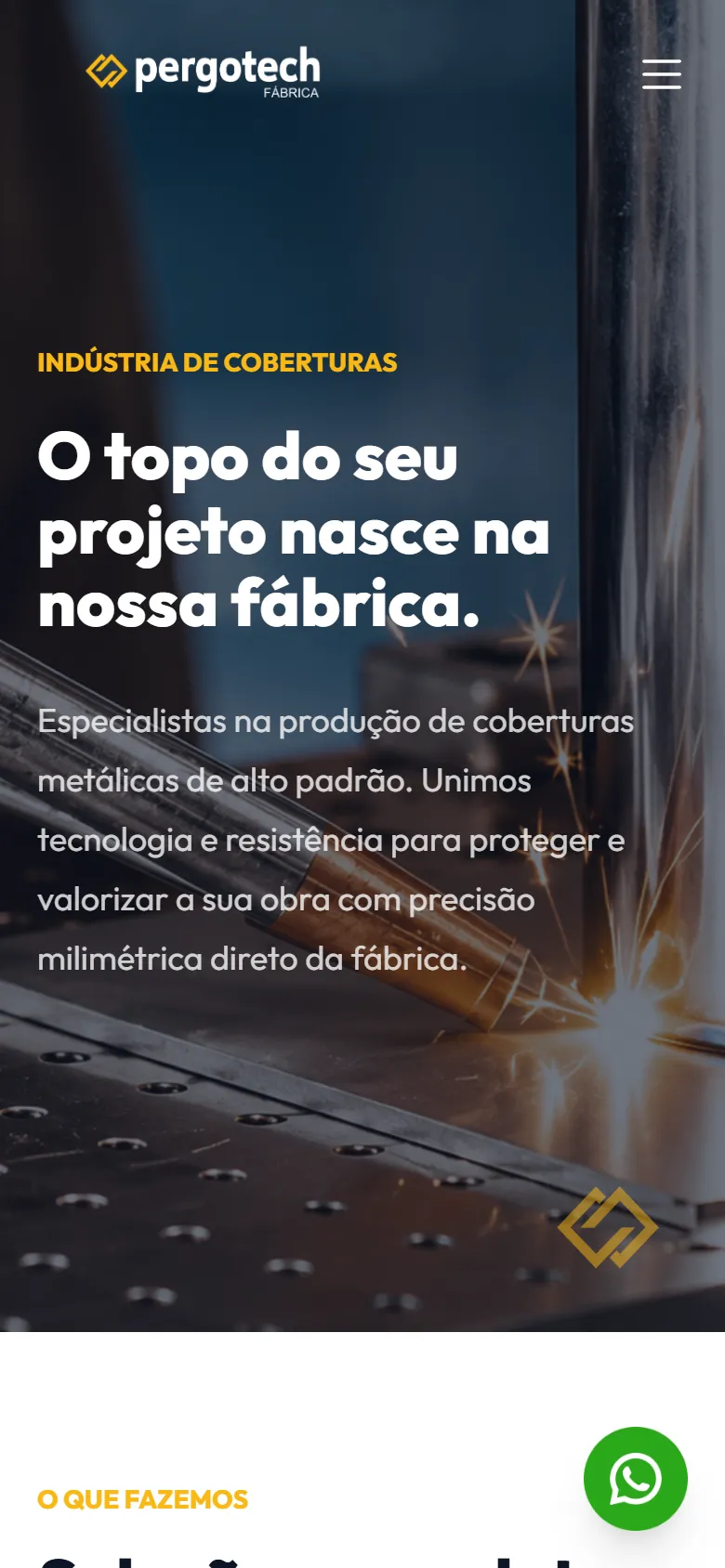 Site da Pergotech em um celular